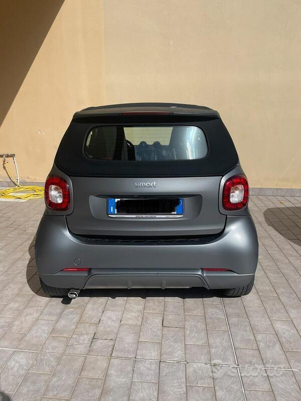 Usato 2019 Smart ForTwo Cabrio 0.9 Benzin 90 CV (16.500 €)
