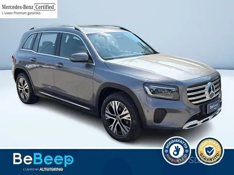 Usata Mercedes GLB180 Advanced 116 CV (85 kW) 2025 Grigio SUV
