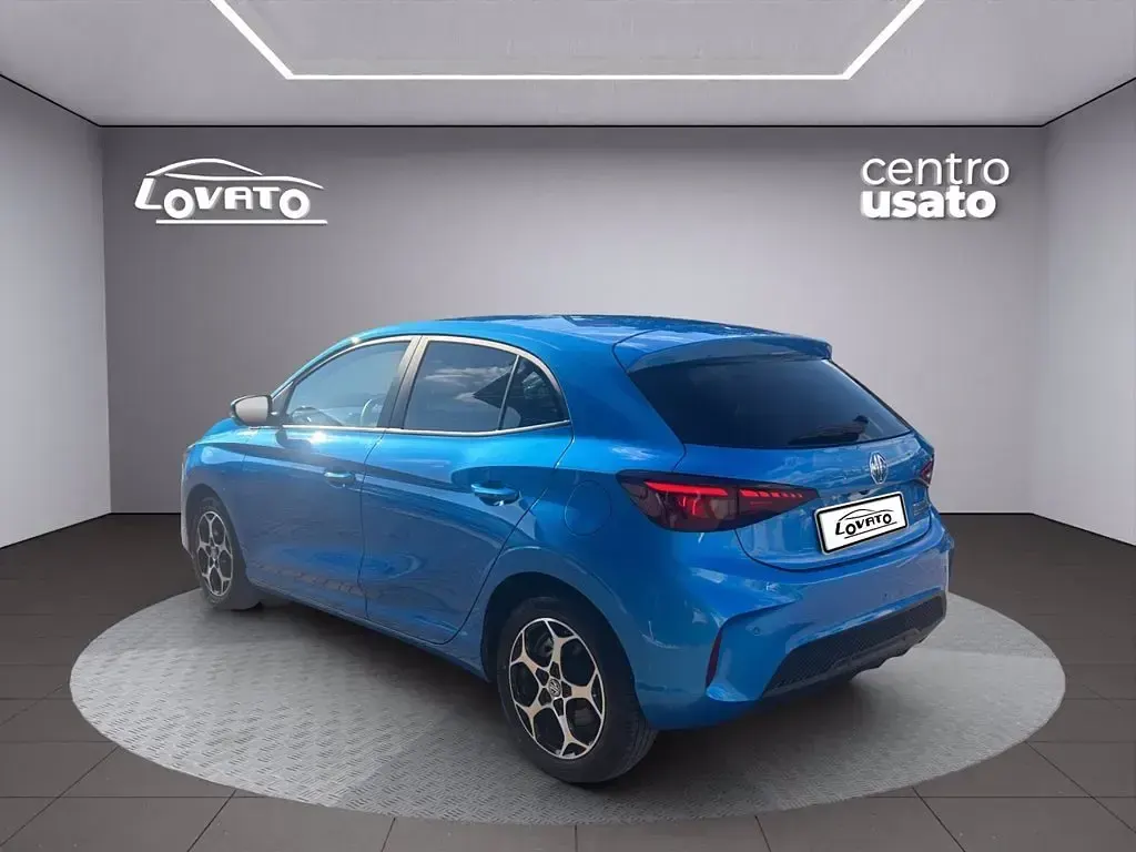 Usado MG MG3 Luxury 194 CV (142 kW) 2025 Azul Utilitario