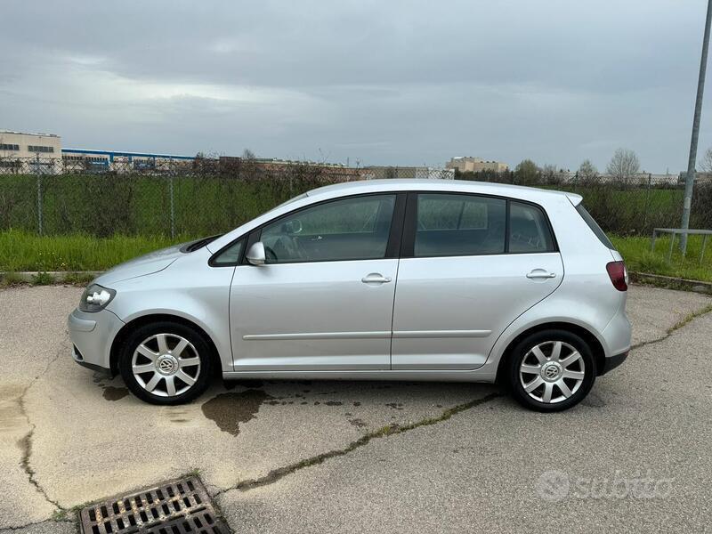 Usato 2005 VW Golf Plus 1.9 Diesel 105 CV (2.600 €)