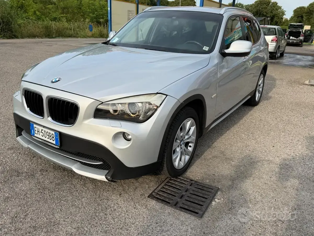 Usata BMW X1 Comfort Edition 177 CV (130 kW) 2011 Grigio SUV