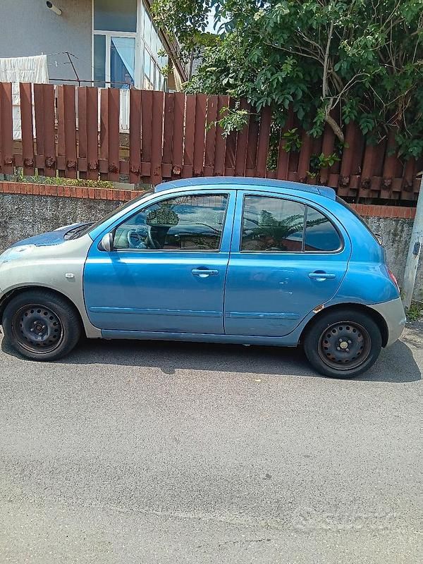 Usata Nissan Micra 86 CV (63 kW) 2006 Blu Berlina