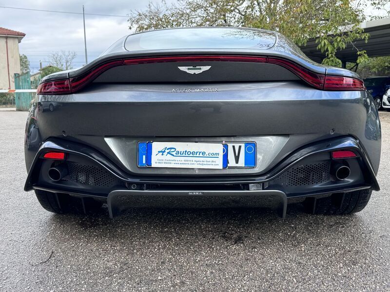 Usato 2018 Aston Martin Vantage 4.0 Benzin 510 CV (136.000 €)