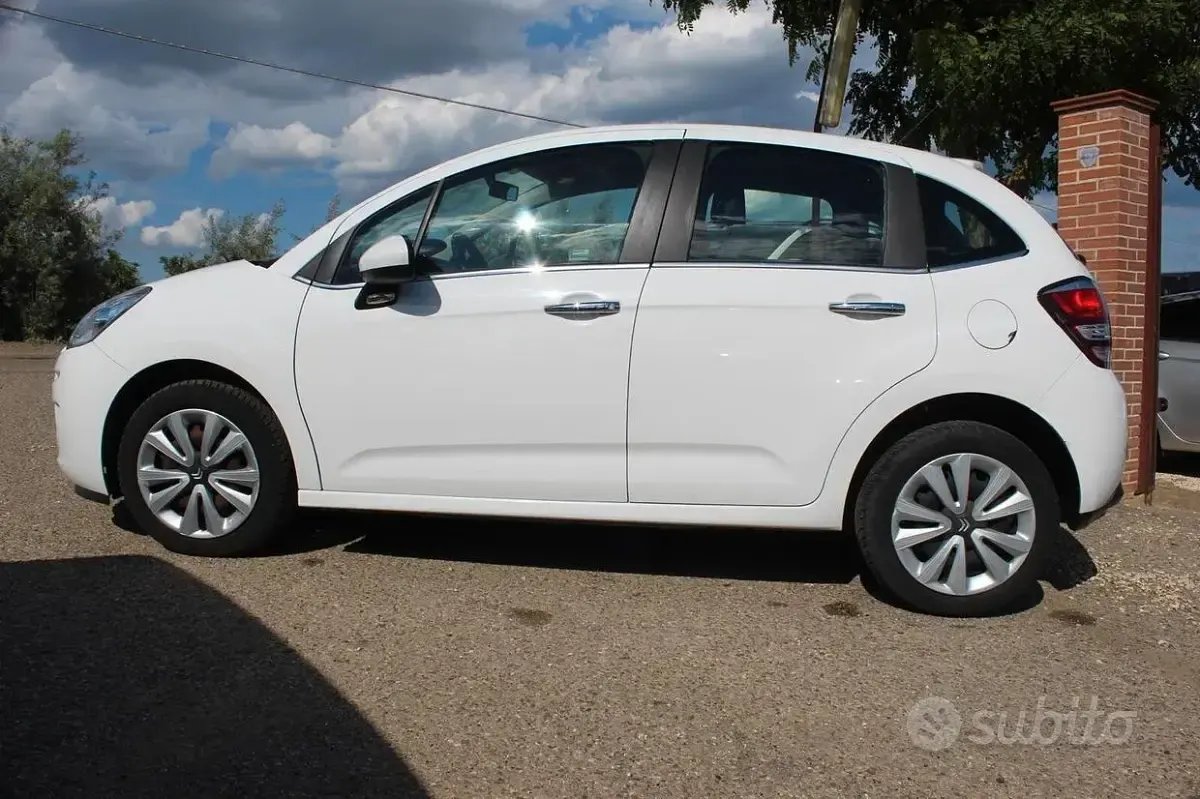 Usata Citroën C3 Feel 75 CV (55 kW) 2015 Bianco Berlina