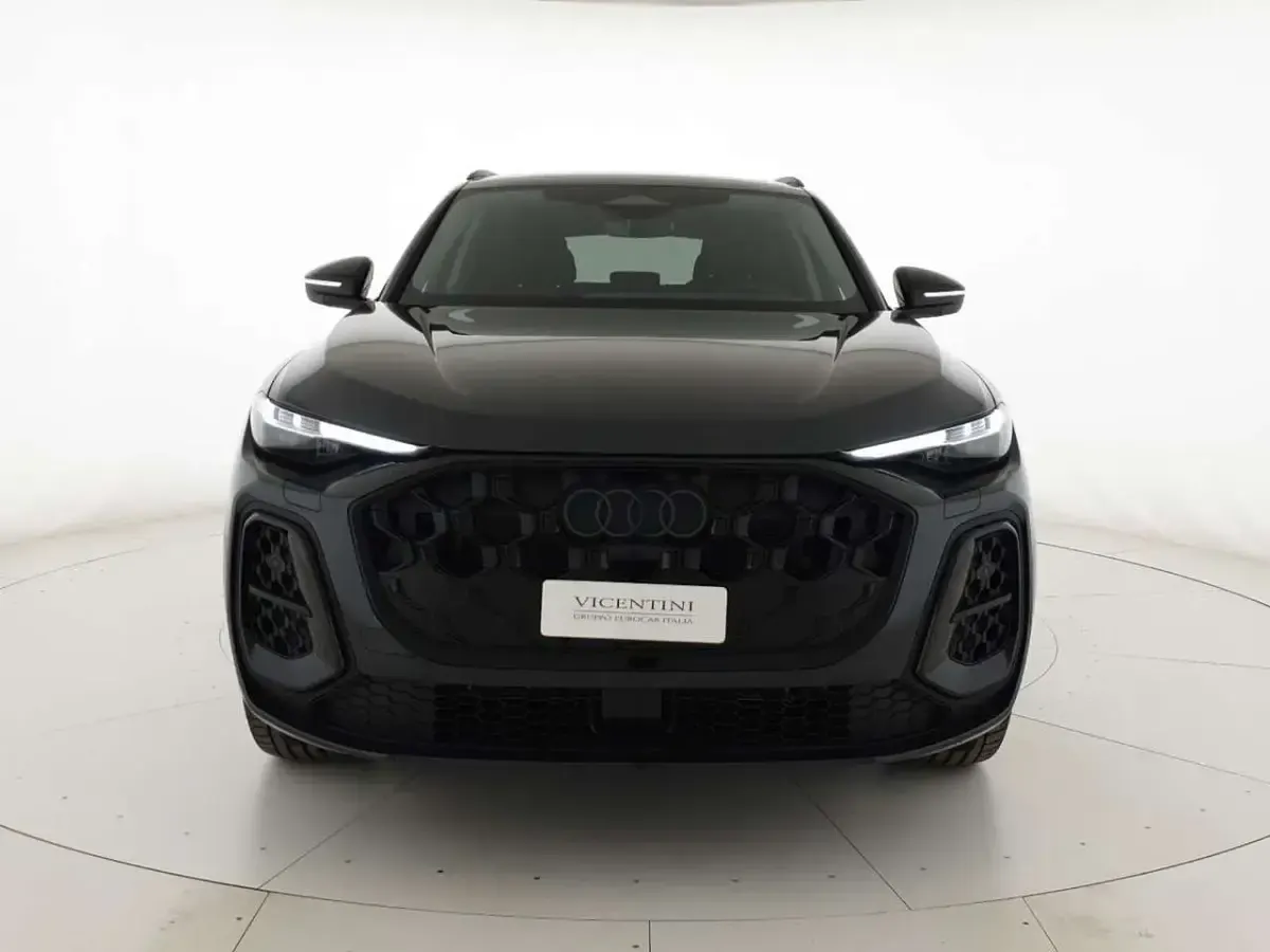 Nuova Audi Q5 S-Line 204 CV (150 kW) 2026 Grigio tambora metallico SUV