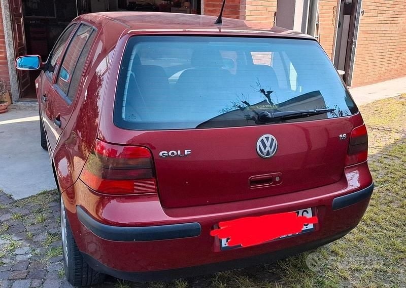 Usata VW Golf III Comfortline 101 CV (74 kW) 1998 Rosso Berlina