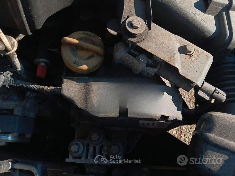 Usata Fiat Grande Punto 95 CV (69 kW) 2007 Grigio Utilitaria