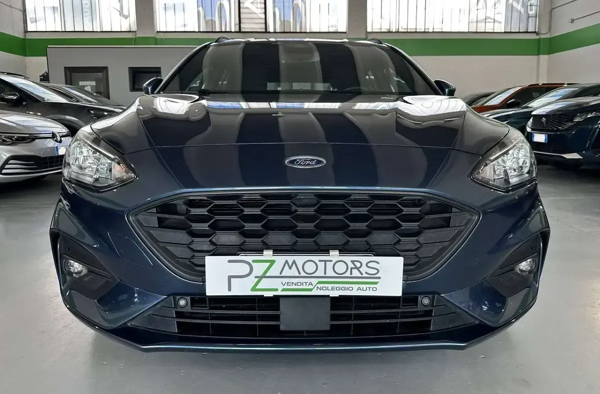Usata Ford Focus ST-Line 120 CV (88 kW) 2021 Blu/azzurro Station wagon