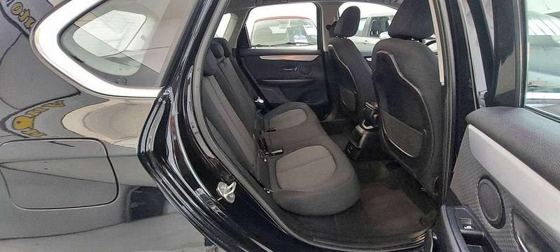 Usata BMW 218 Active Tourer Luxury Line 136 CV (100 kW) 2015 Nero Monovolume