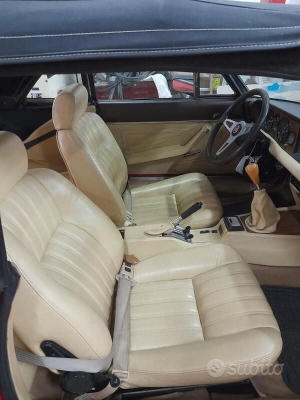 Usata Fiat 124 Spider 135 CV (99 kW) 1980 Rosso Cabrio