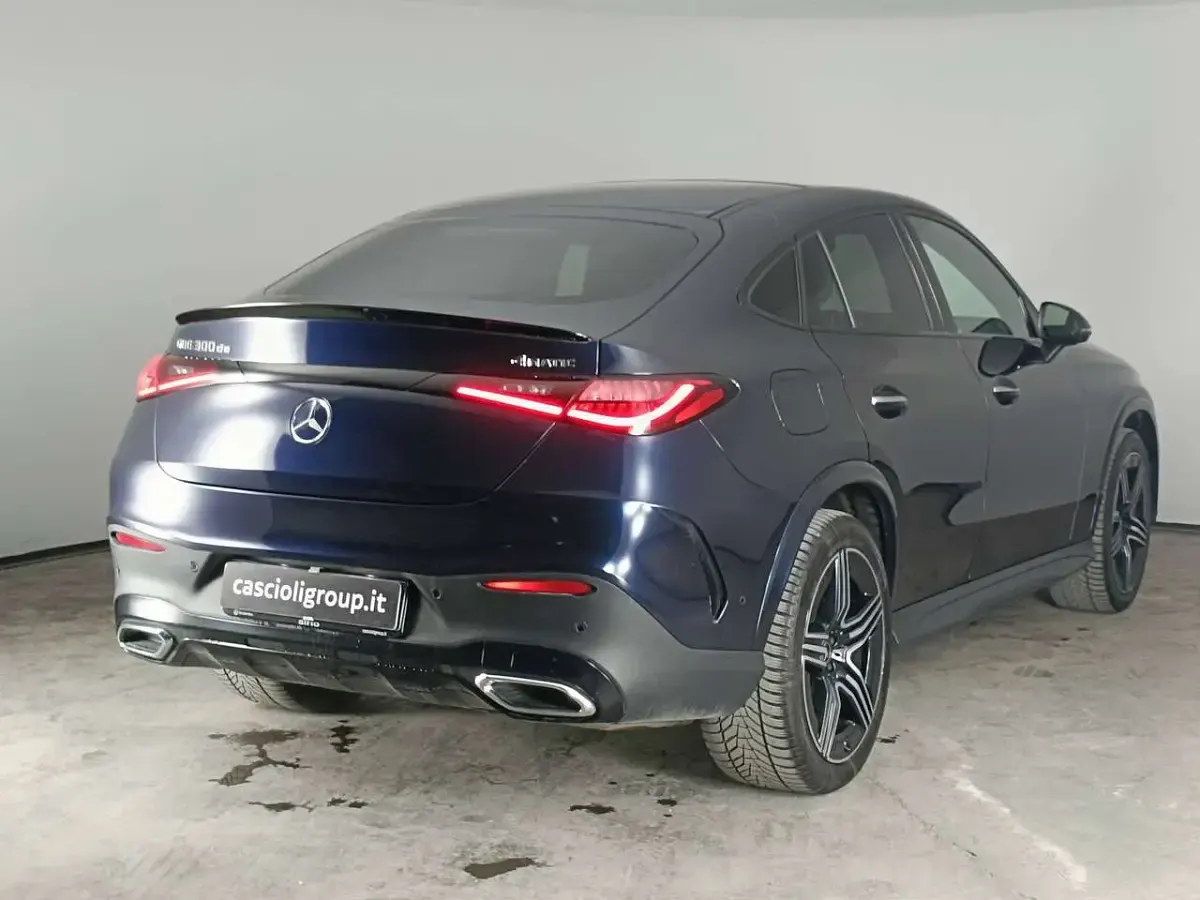 Usata Mercedes GLC300e AMG Line Premium Plus 197 CV (144 kW) 2024 Blu Coupé