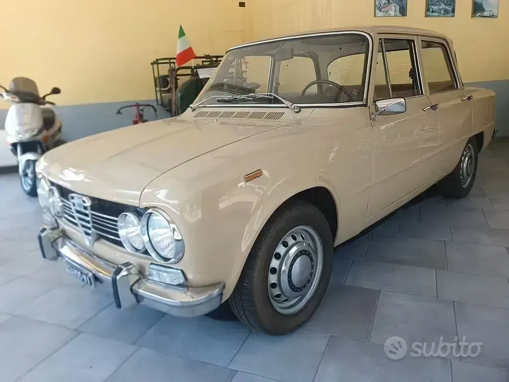 Usata Alfa Romeo Giulia Super 88 CV (64 kW) 1970 Berlina