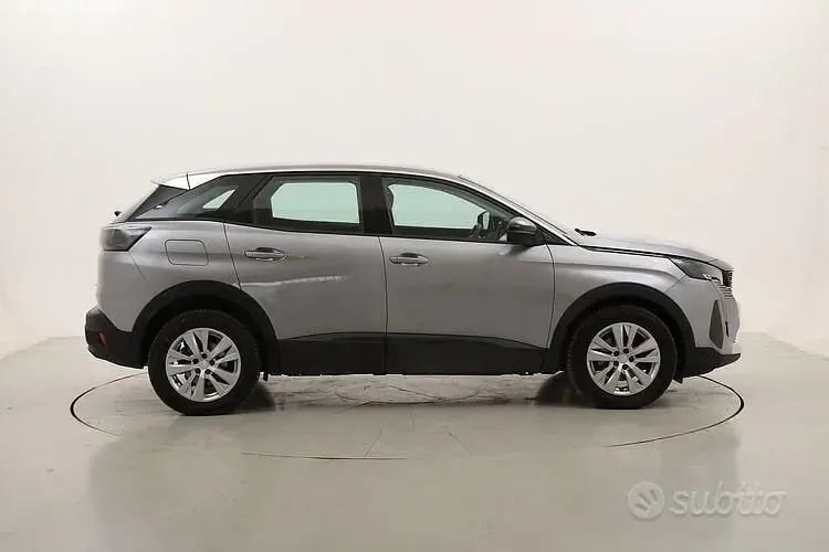 Usata Peugeot 3008 Active 131 CV (96 kW) 2022 Grigio SUV
