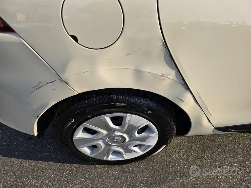 Usata Renault Clio GrandTour 75 CV (55 kW) 2017 Other Station wagon