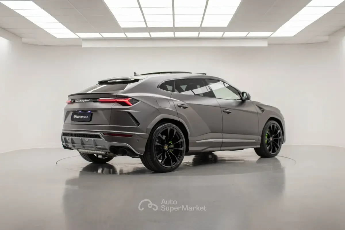 Usata Lamborghini Urus 650 CV (478 kW) 2021 Gray SUV