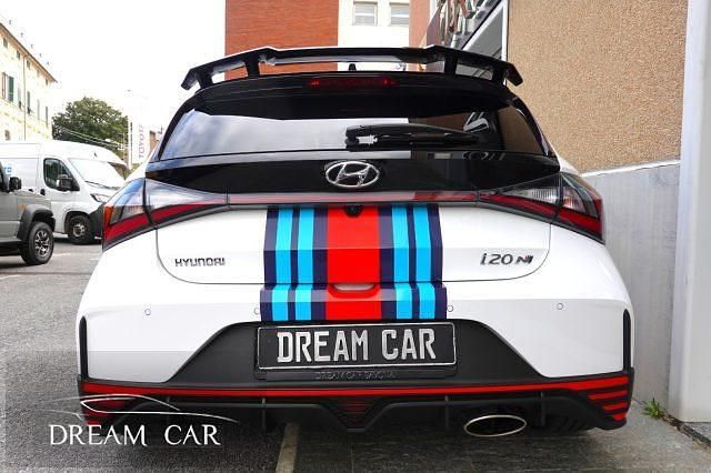 Usata Hyundai i20 N Performance 204 CV (150 kW) 2024 Bianco pastello Berlina