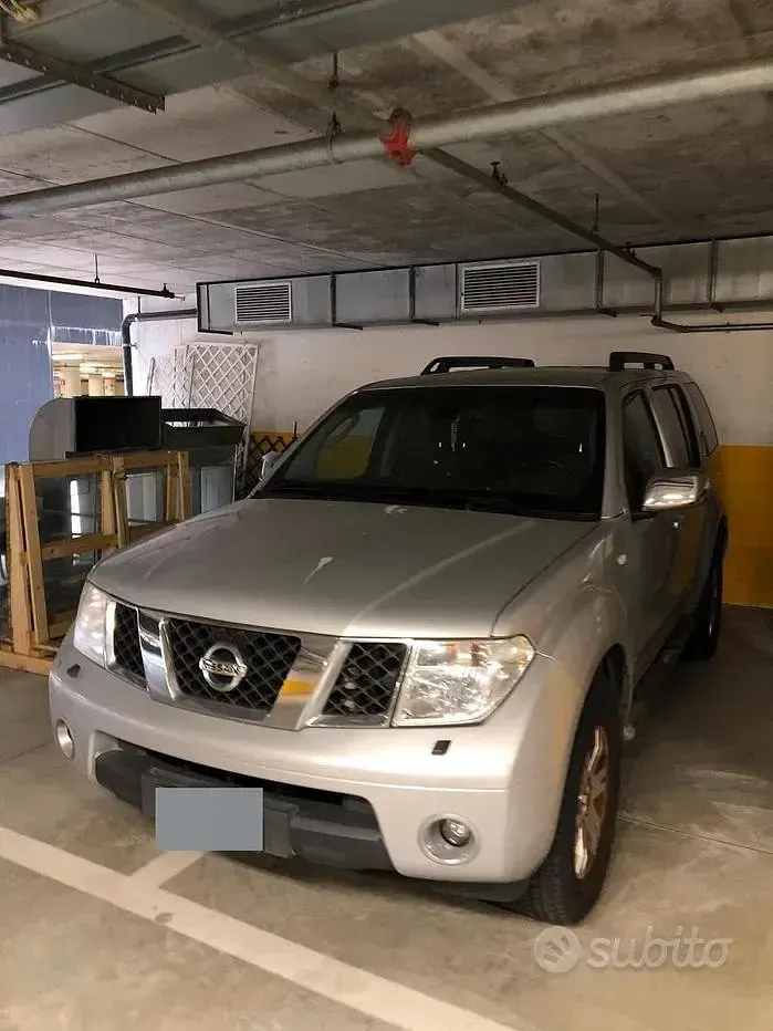 Usata Nissan Pathfinder 171 CV (125 kW) 2008 Grigio SUV