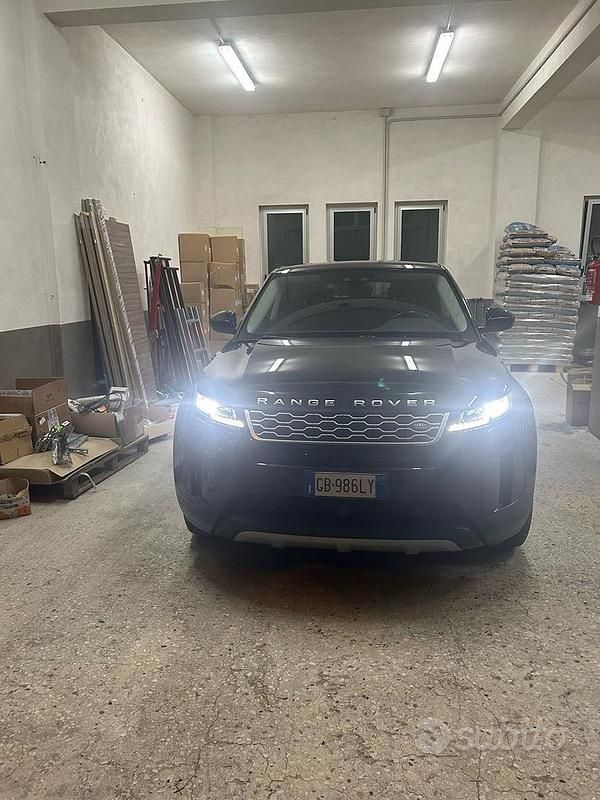 Usata Land Rover Range Rover evoque 150 CV (110 kW) 2020 Nero SUV