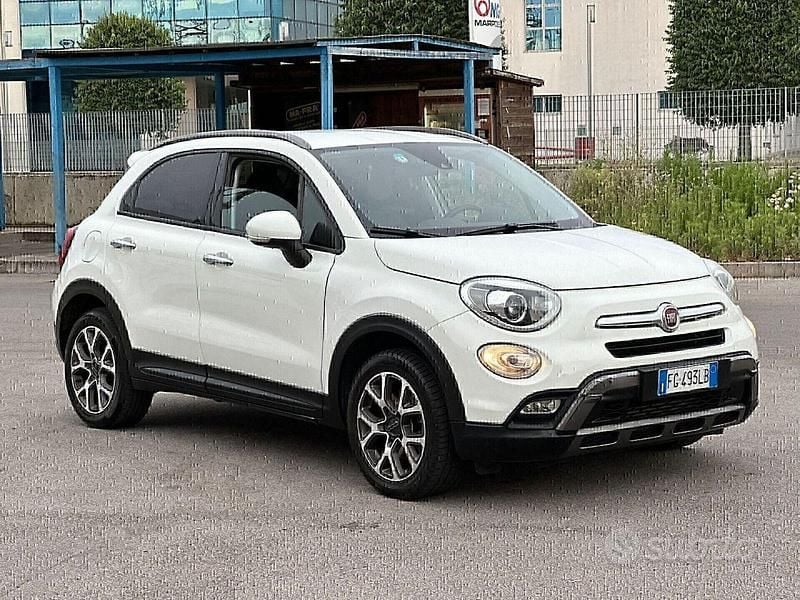 Usata Fiat 500X Cross 140 CV (102 kW) 2016 Bianco SUV