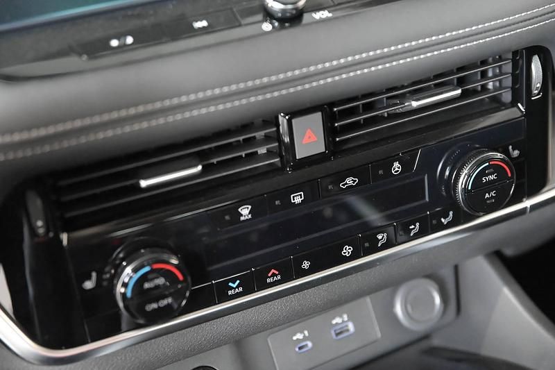 Usata Nissan X-Trail 213 CV (156 kW) 2025 Gray SUV