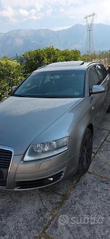 Usata 2006 Audi A6 Station wagon | 4500 € (Buon prezzo) - Immagine 1/4