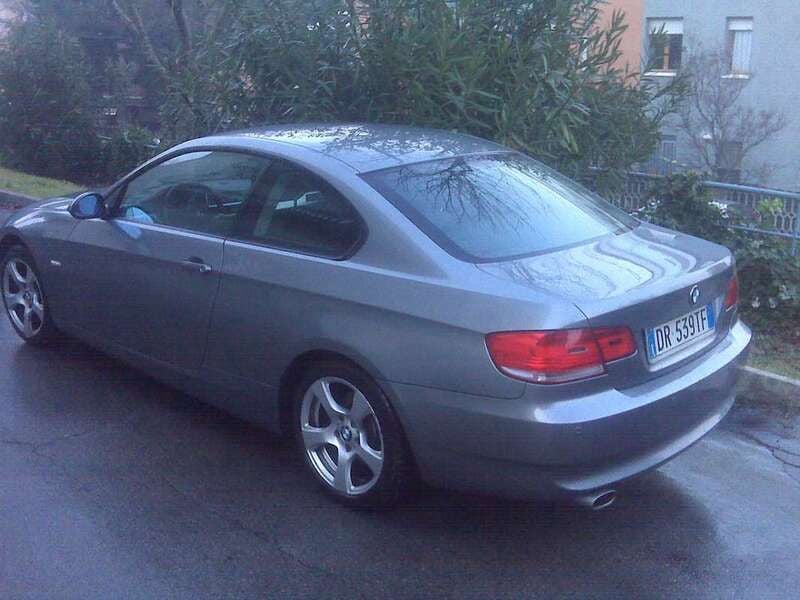 Grigio Usata 2008 BMW 320 Coupé | 5900 € (Ottimo prezzo) - Immagine 1/4