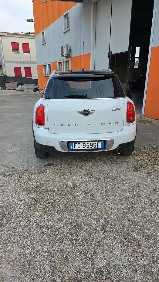 Usata Mini Cooper Countryman 122 CV (89 kW) 2016 Bianco SUV