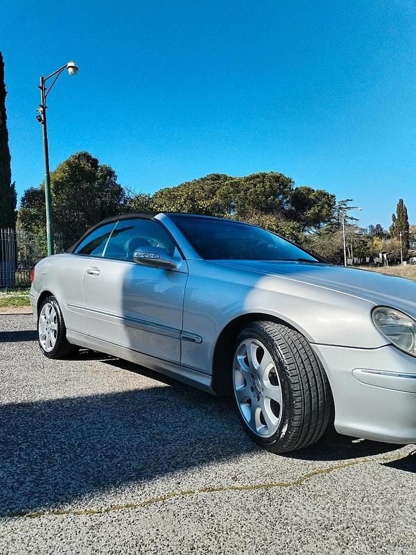 Usata Mercedes CLK200 2006 Grigio Cabrio