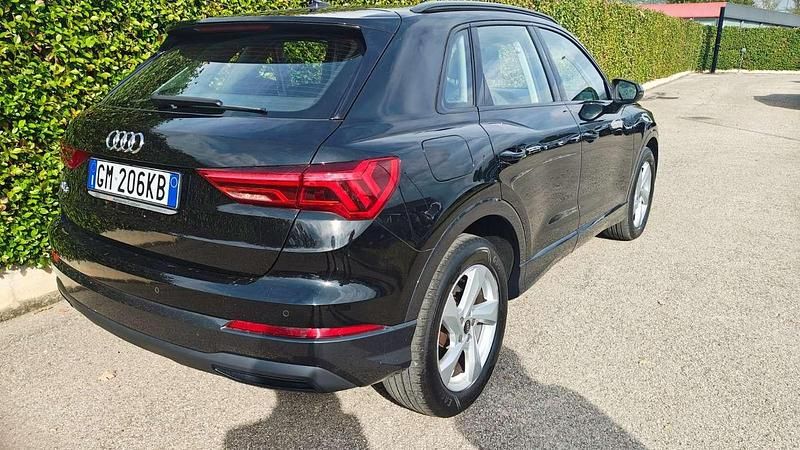 Usata Audi Q3 Advanced 150 CV (110 kW) 2023 Nero SUV