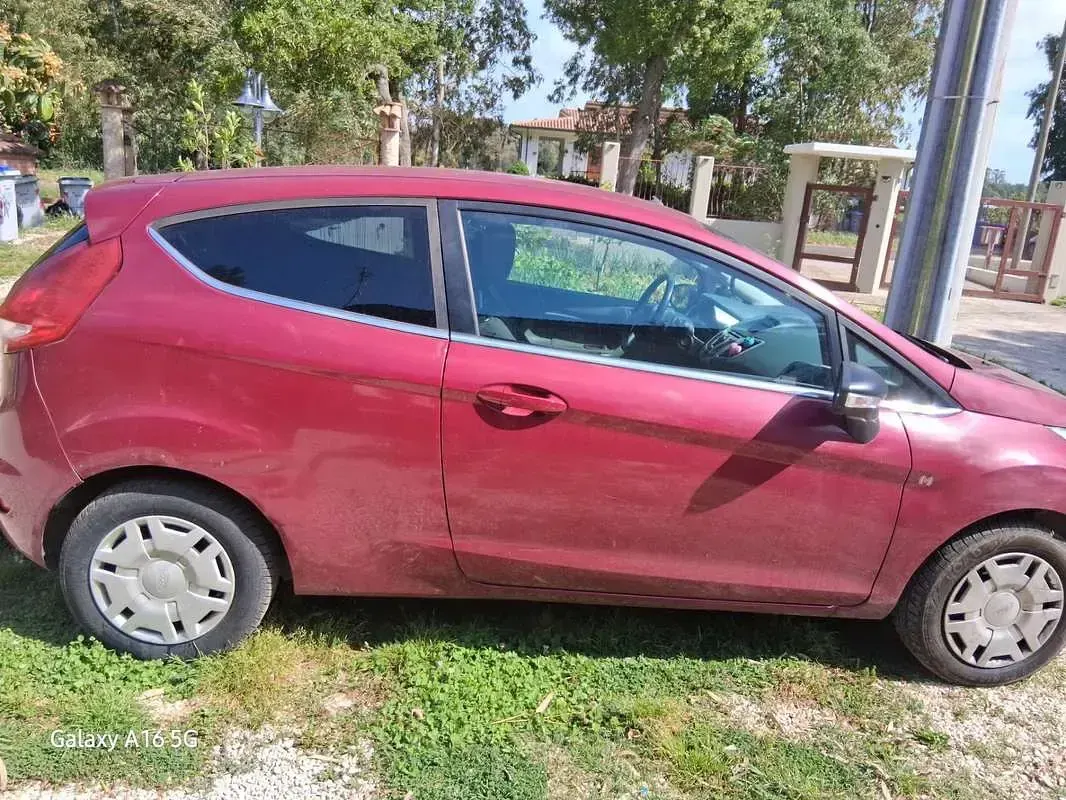 Usata Ford Fiesta Titanium 68 CV (50 kW) 2008 Utilitaria