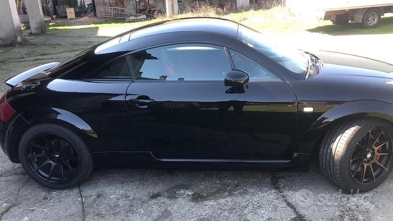 Nero Usata 2005 Audi TT Coupé | 7200 € (Super prezzo) - Immagine 1/4