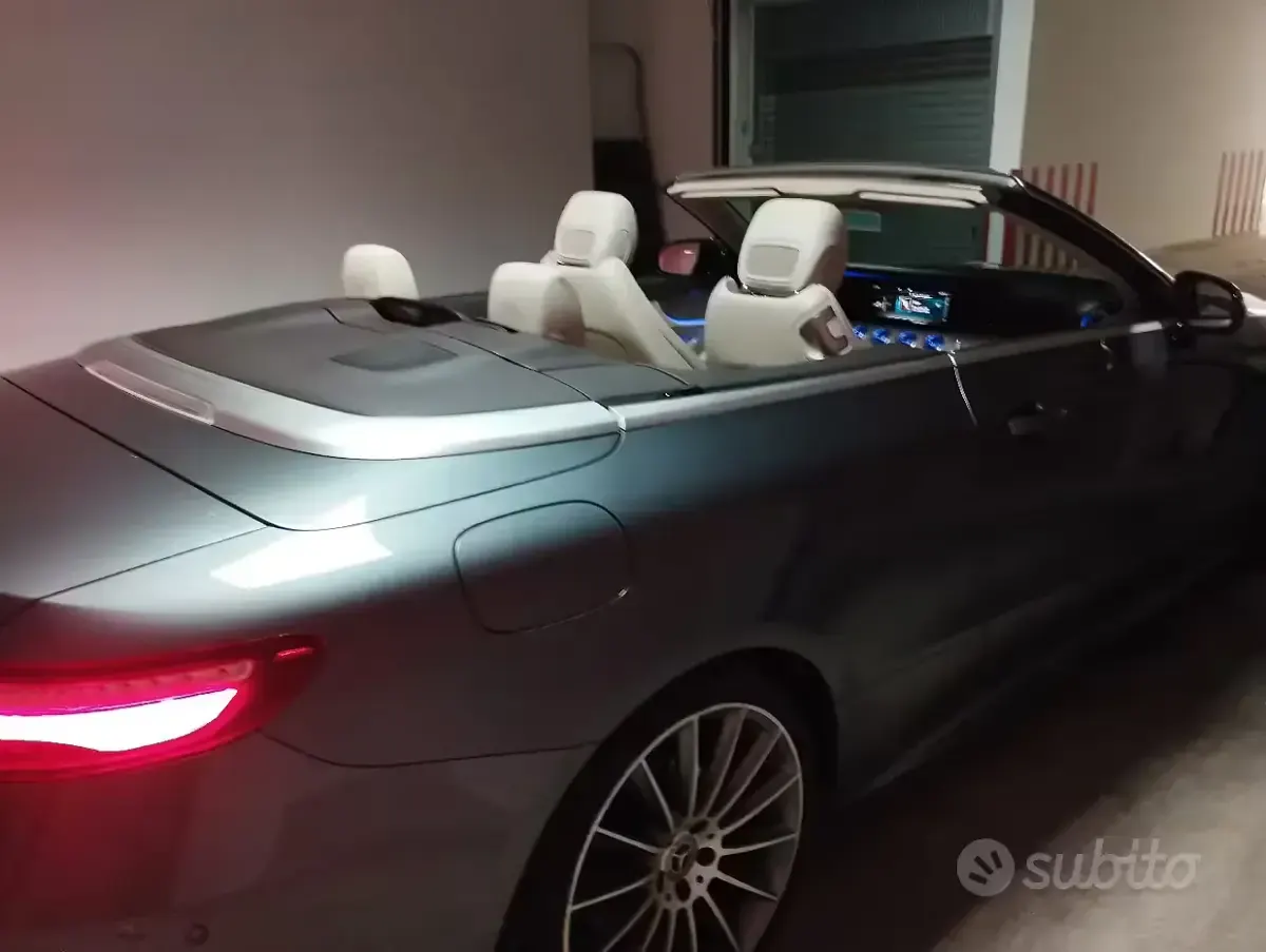 Usata Mercedes 220 Premium Plus 194 CV (142 kW) 2019 Grigio Cabrio