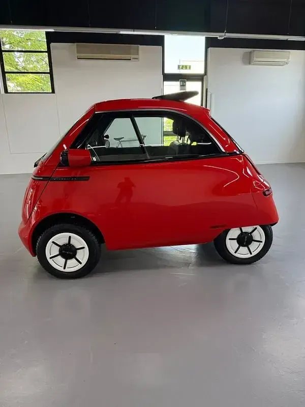 Nuova Micro Microlino 13 kW (18 CV) 2026 Other Utilitaria
