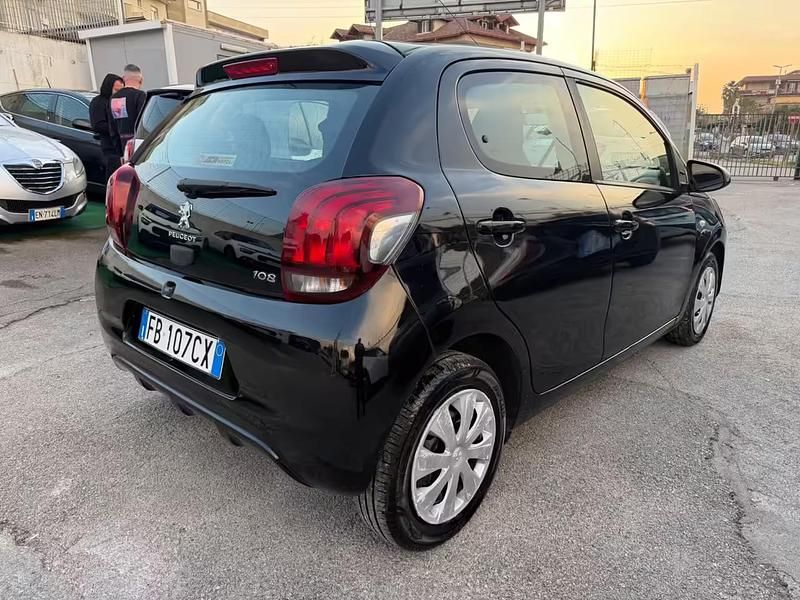 Usata Peugeot 108 Allure 69 CV (50 kW) 2016 Nero Utilitaria