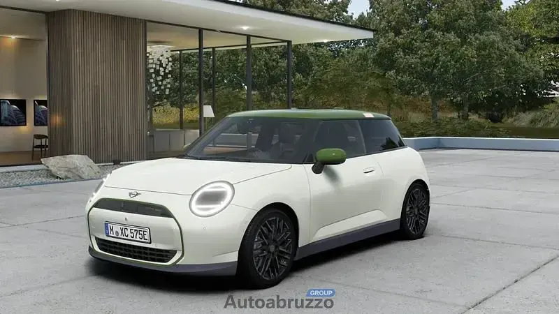 Nuova Mini Cooper 135 kW (184 CV) 2026 Utilitaria