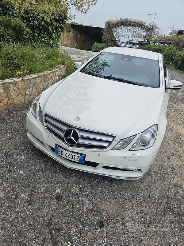 Bianco Usata 2011 Mercedes 350 Coupé | 11.500 € - Immagine 1/4