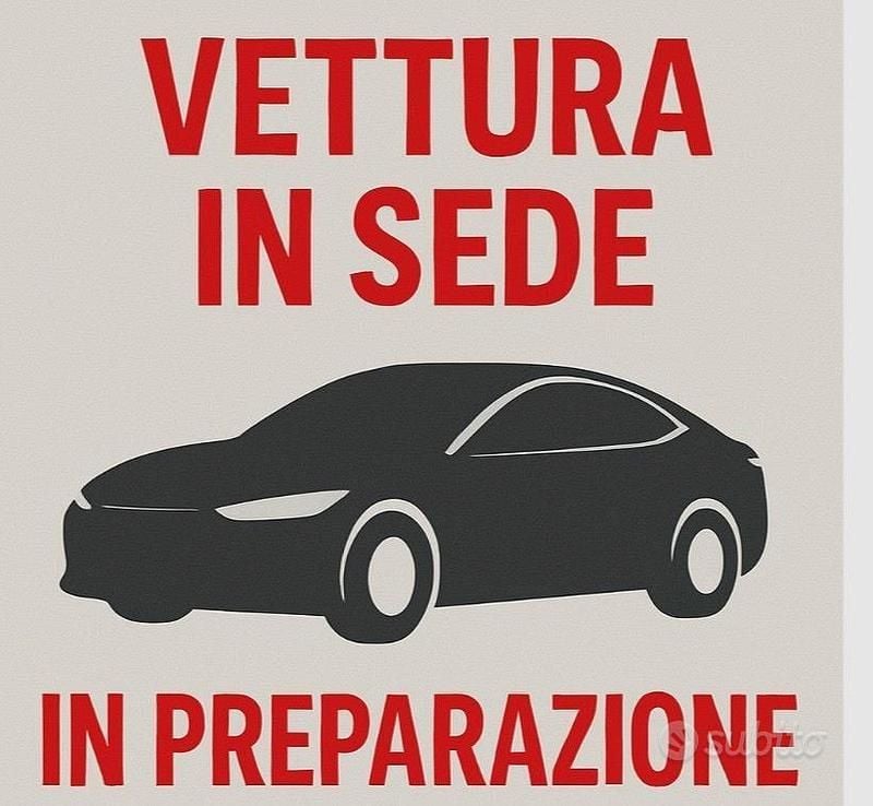 Usata Ford C-MAX Titanium X 120 CV (88 kW) 2015 Grigio Monovolume