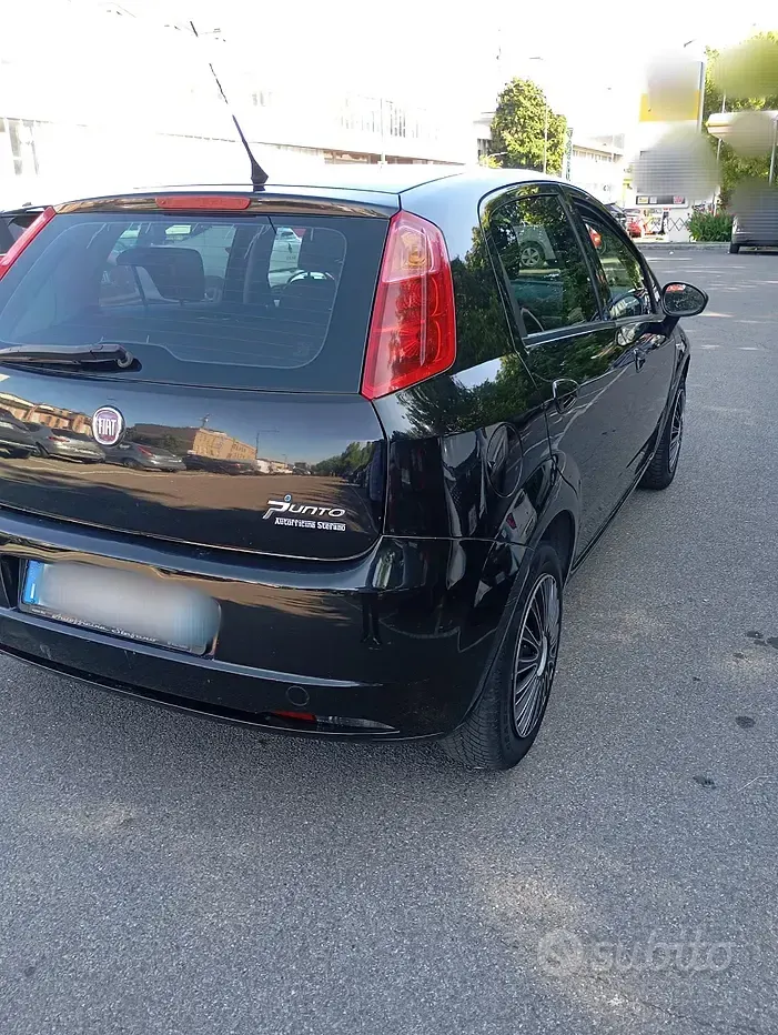 Usata Fiat Grande Punto 65 CV (47 kW) 2008 Nero Utilitaria