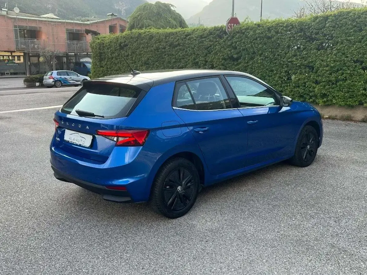 Usata Skoda 110 R Style 110 CV (80 kW) 2024 Bluazzurro Berlina