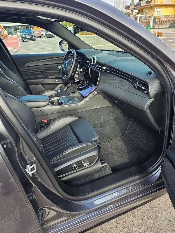 Usata Maserati Grecale 330 CV (242 kW) 2023 Grigio SUV