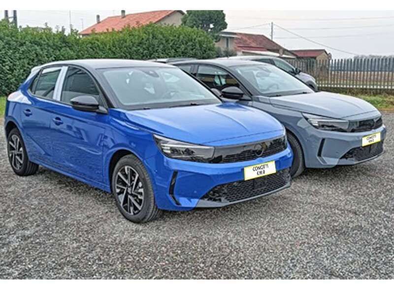 Usata Opel Corsa S 75 CV (55 kW) 2024 Blu/azzurro Berlina