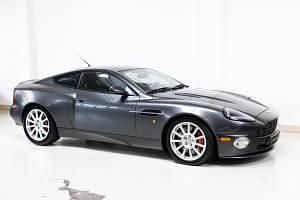 Usata Aston Martin Vanquish 528 CV (388 kW) 2006 Argento Coupé