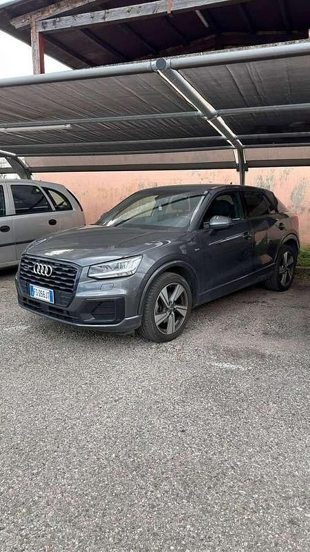 Usata Audi Q2 S-Line 150 CV (110 kW) 2018 Grigio SUV