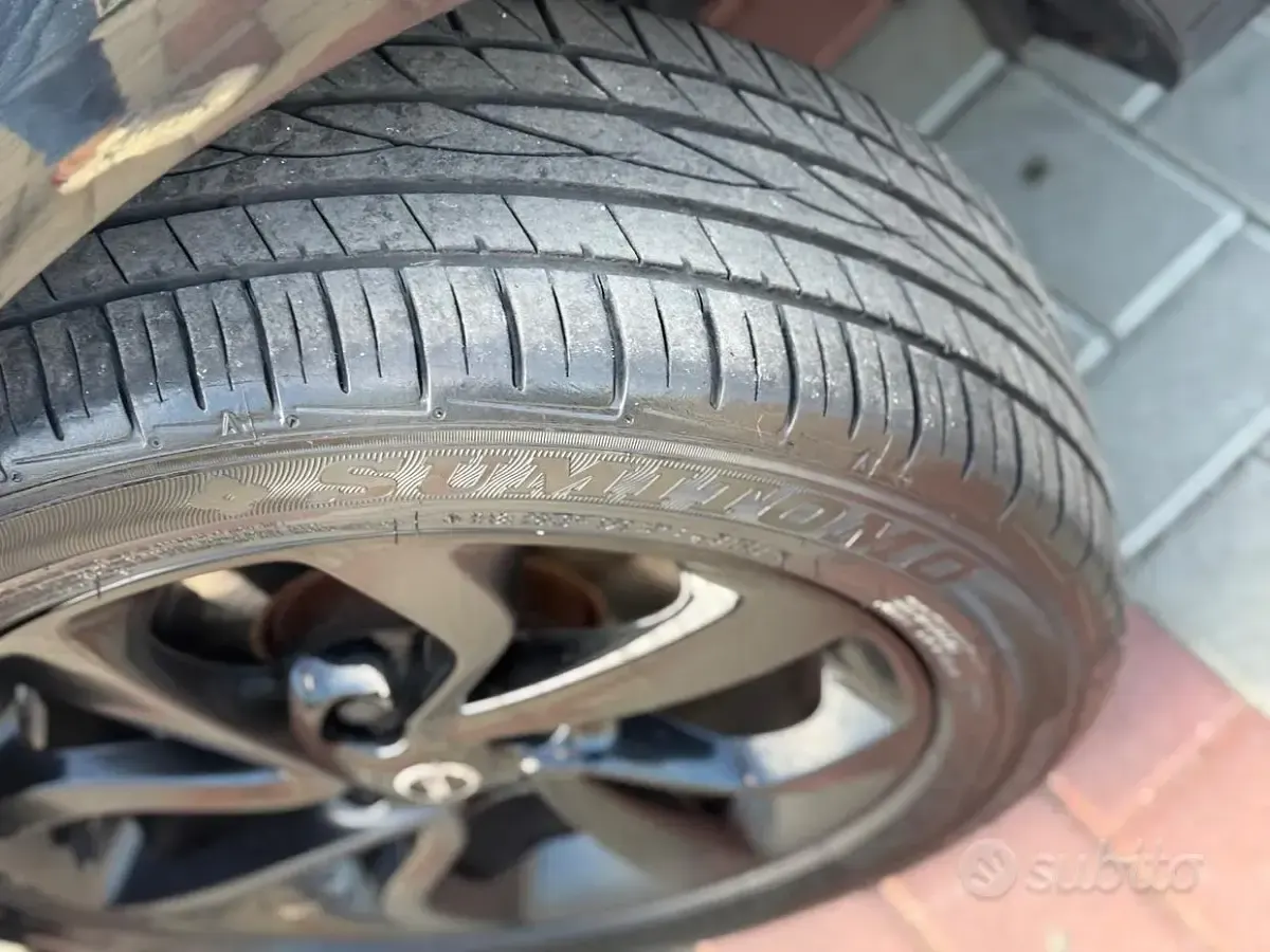 Usata Opel Corsa Edition 69 CV (50 kW) 2019 Nero Utilitaria