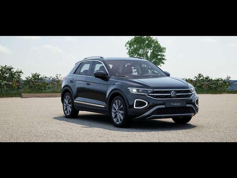 Nuova VW T-Roc Style 150 CV (110 kW) 2025 Deep black perlato SUV
