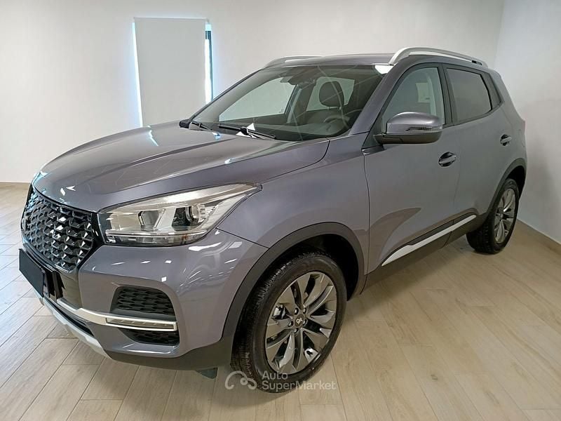 Grigio Usata 2022 DR DR 4.0 SUV | 13.900 € (Buon prezzo) - Immagine 1/4