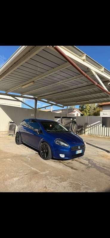 Usata Fiat Grande Punto Dynamic 90 CV (66 kW) 2007 Utilitaria