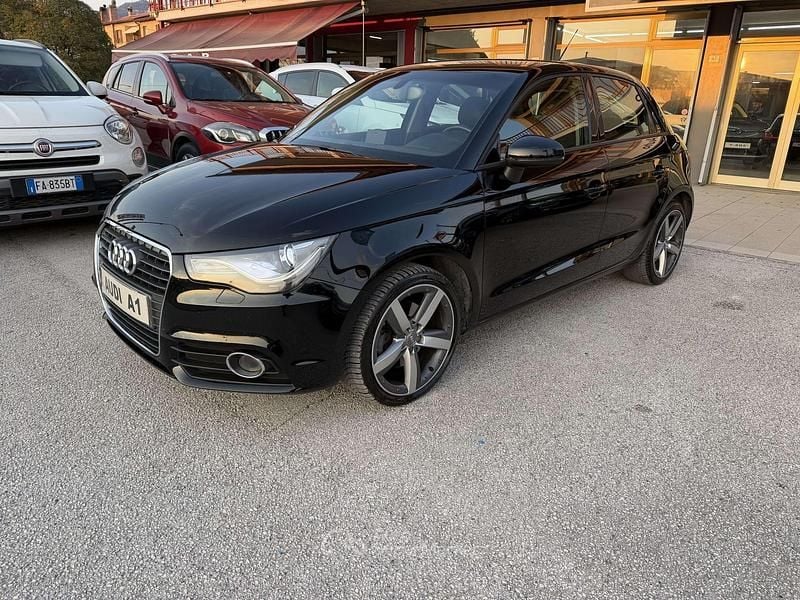 Usata Audi A1 Sportback Ambition 105 CV (77 kW) 2012 Nero Utilitaria