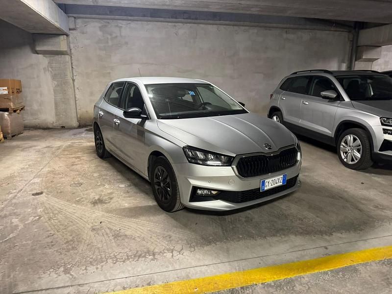 Usata Skoda Fabia 95 CV (69 kW) 2025 Grigio Utilitaria