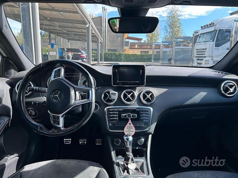 Usata Mercedes A200 Premium 136 CV (100 kW) 2012 Berlina